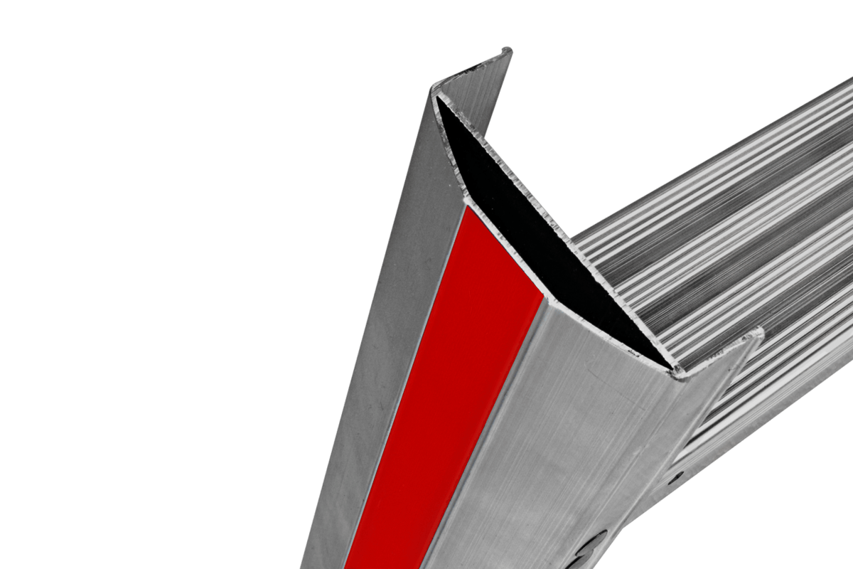 Hymer Stufenstehleiter 6024, beidseitig begehbar - Topleiter